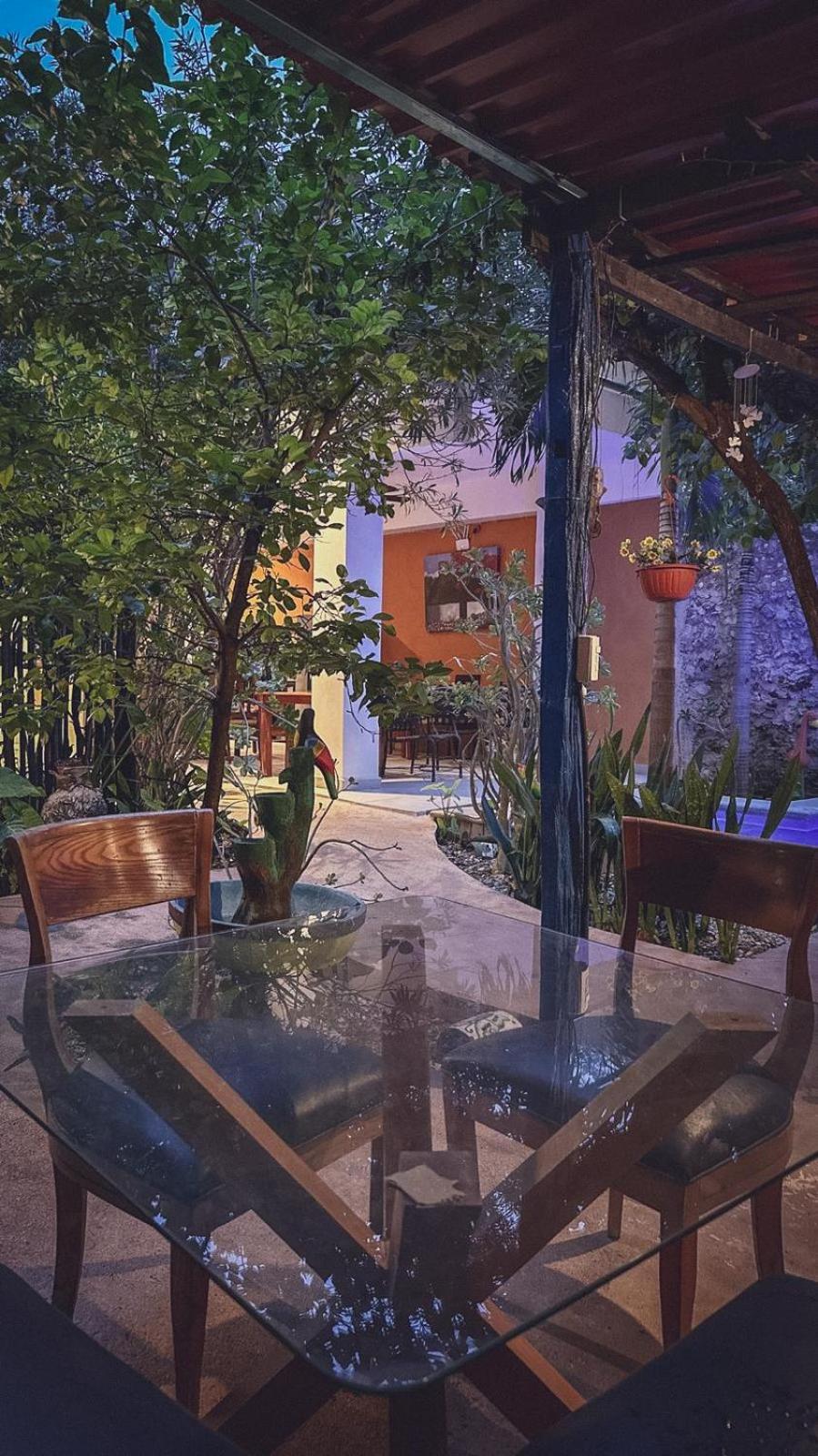 Casa Daniels Guesthouse วัลลาโดลิด ภายนอก รูปภาพ